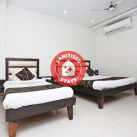 Oyo 6359 Hotel Mezbaan Regency Rāipur Eksteriør billede