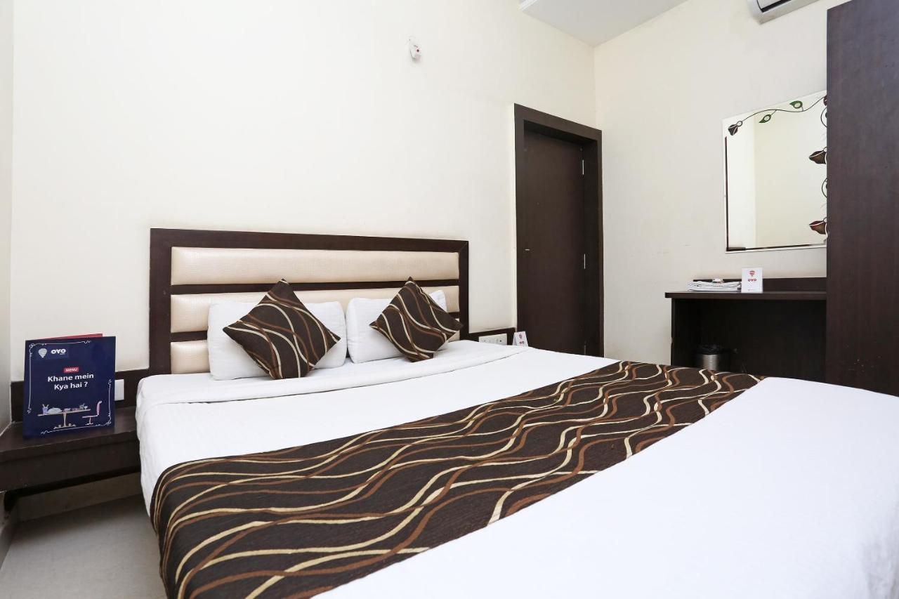 Oyo 6359 Hotel Mezbaan Regency Rāipur Eksteriør billede