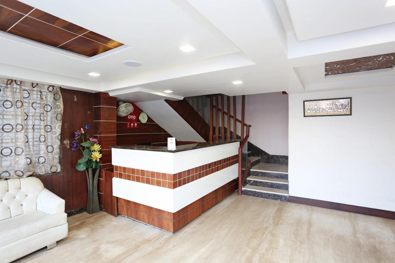 Oyo 6359 Hotel Mezbaan Regency Rāipur Eksteriør billede